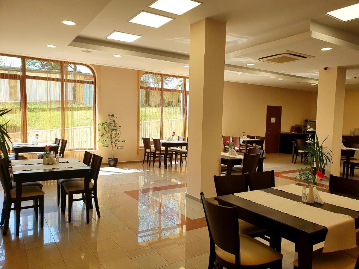 C Comfort Hotel & Wellness Hisarea Exterior foto